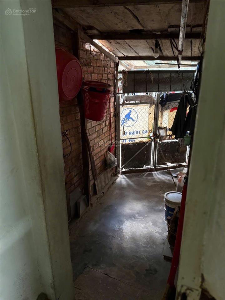 Bán nhà chỉ 1tỷ5 hẻm 2/4 vĩnh phước nha trang gần biển hòn chồng