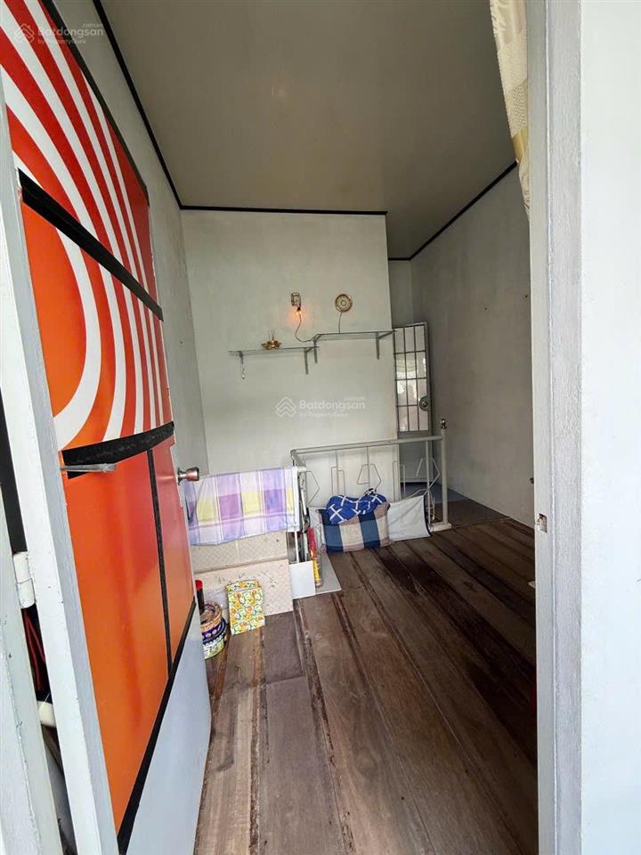 Bán nhà chỉ 1tỷ5 hẻm 2/4 vĩnh phước nha trang gần biển hòn chồng