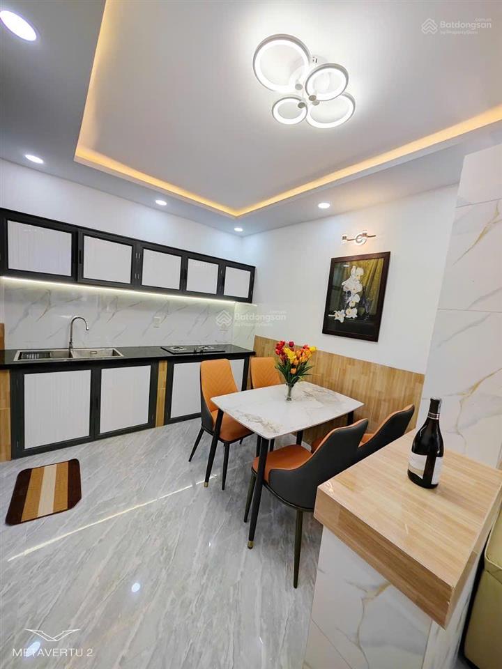 Bán nhà tttp nha trang căn góc 2 tầng hẻm phan đình giót