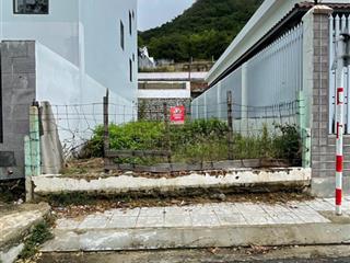Bán đất đường phan thị niên  phường vĩnh hòa, nha trang  dttt 103,4m2 ngang 5m  giá 4,56 tỷ
