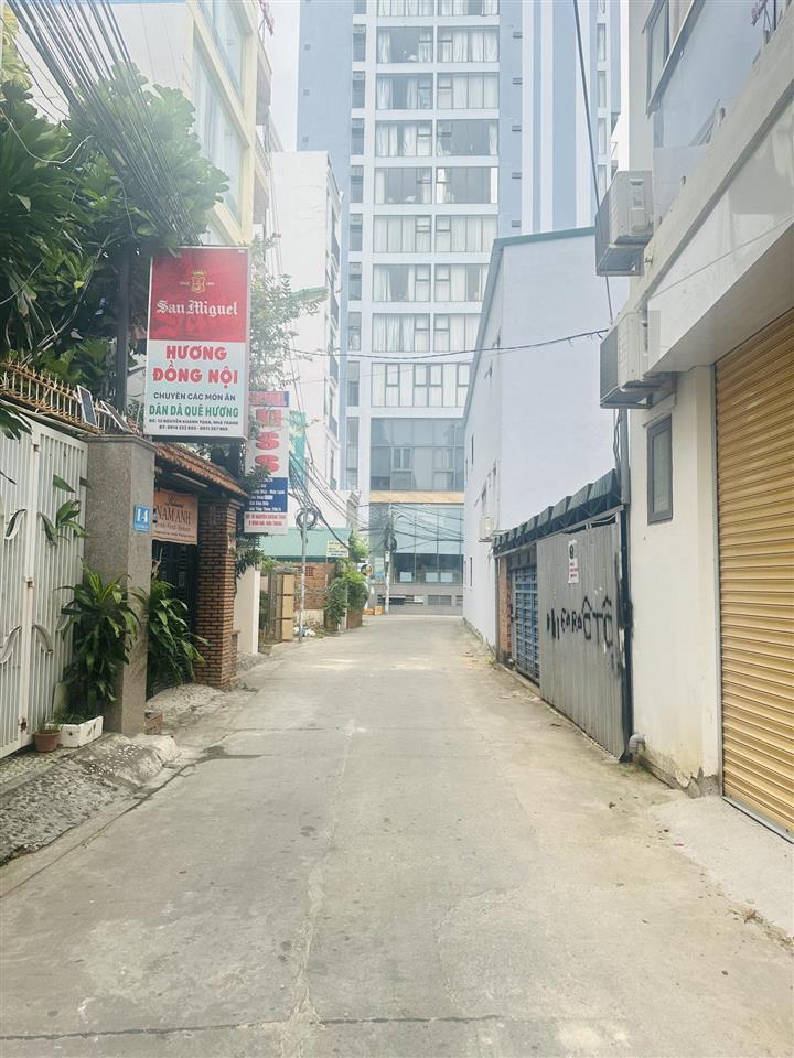 Đất đường nguyễn khánh toàn, vĩnh hải, nha trang  120m2 ngang 5,31m cách biển 100m  giá 10,5 tỷ