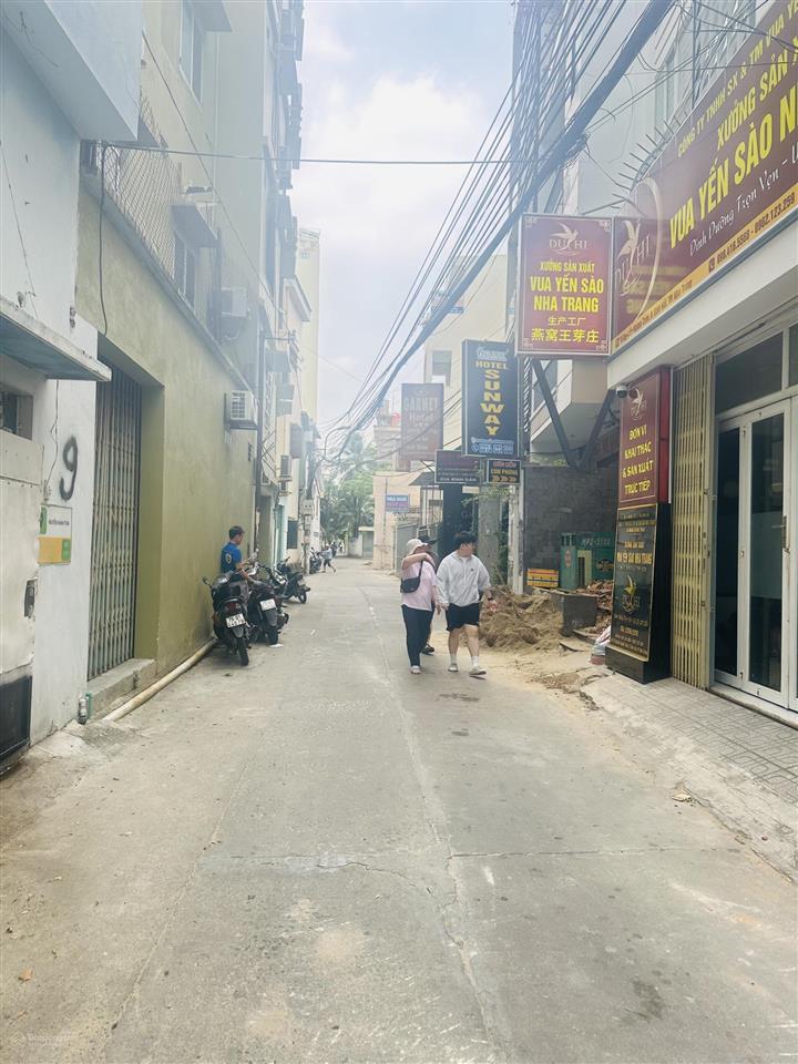 Đất đường nguyễn khánh toàn, vĩnh hải, nha trang  120m2 ngang 5,31m cách biển 100m  giá 10,5 tỷ