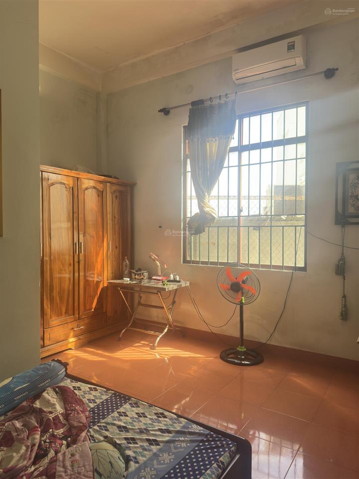 Nhà 2 tầng đường 10m, vĩnh hải, đối diện sos, cách 2/4 chỉ 30m  110m2 ngang 5m  giá 7,15 tỷ