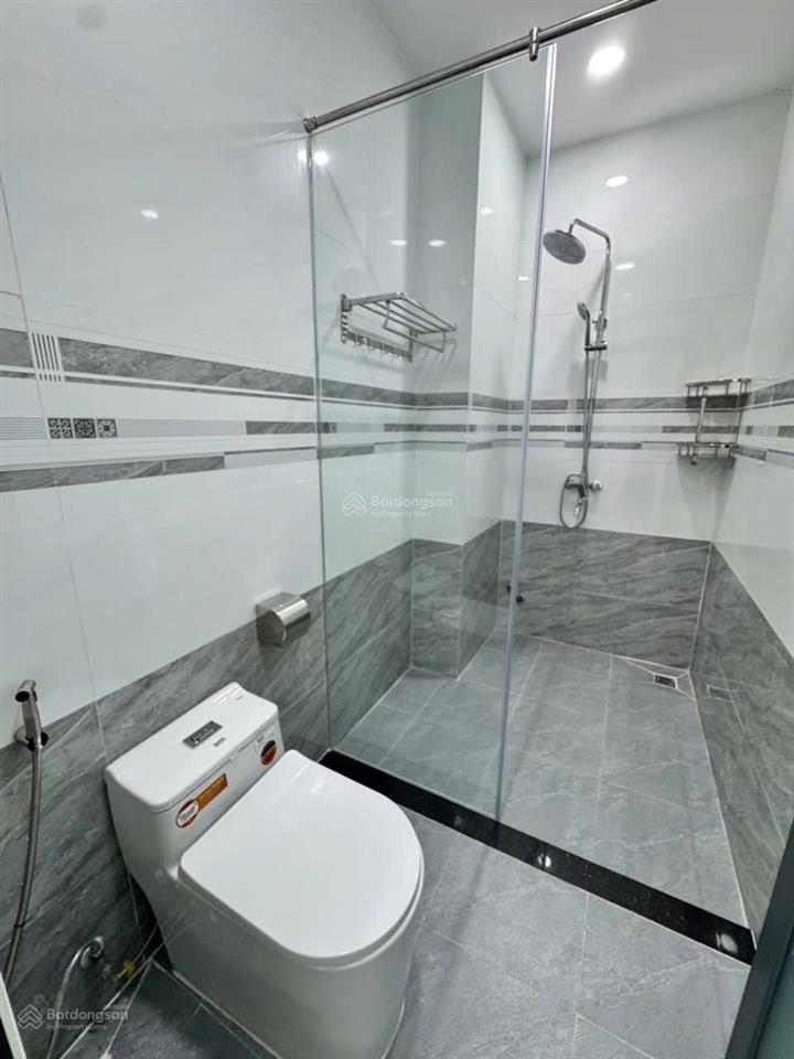 Bán nhà 3 tầng đẹp đường điện biên phủ, phường bắc nha trang  74m2 ngang 5m  giá 11,8 tỷ