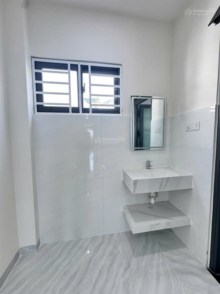 Bán nhà 3 tầng đẹp đường điện biên phủ, phường bắc nha trang  74m2 ngang 5m  giá 11,8 tỷ