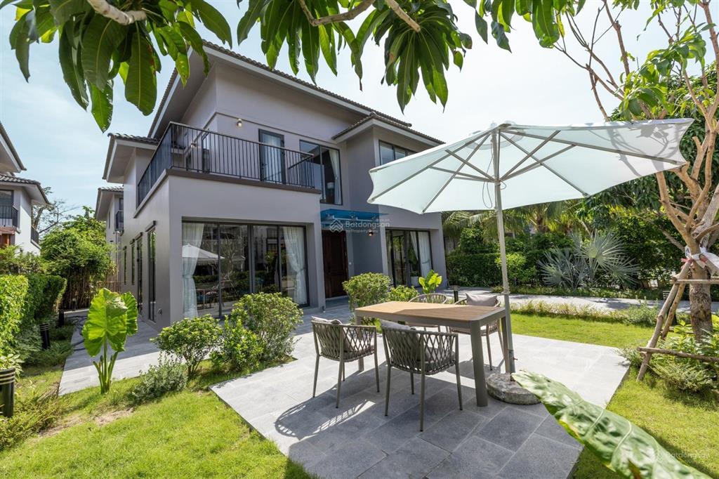 Cần bán nhanh giá siêu tốt sở hữu căn biệt thự đơn lập, dt 280m2