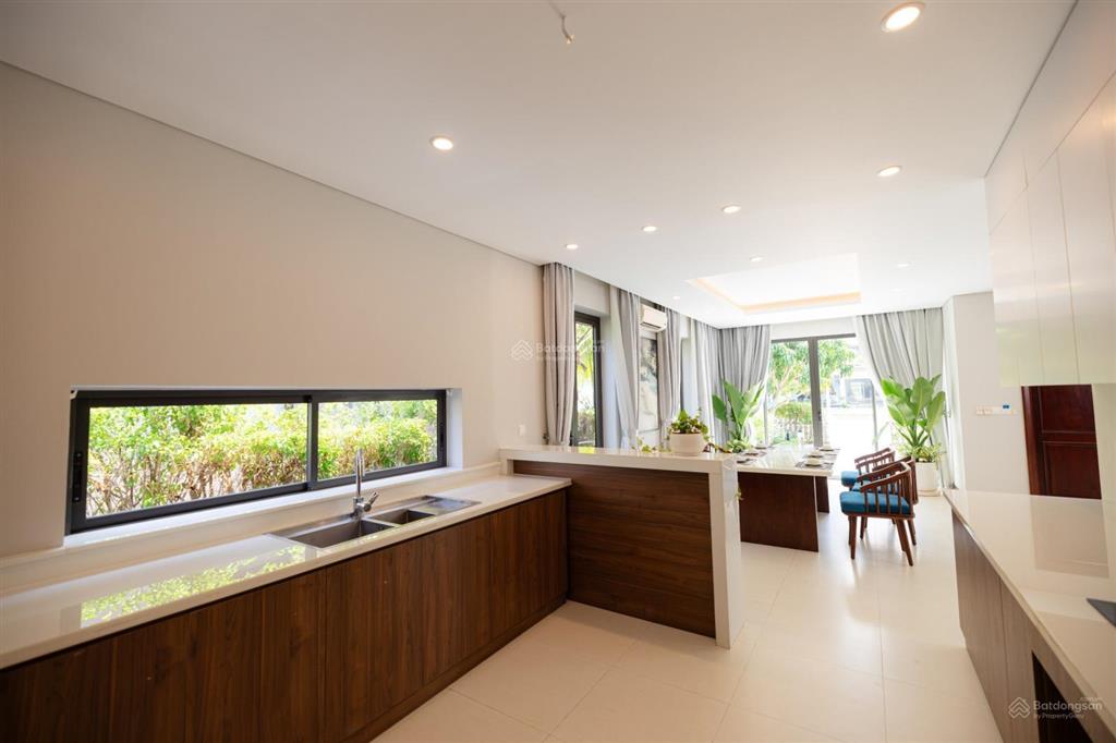 Cần bán nhanh giá siêu tốt sở hữu căn biệt thự đơn lập, dt 280m2