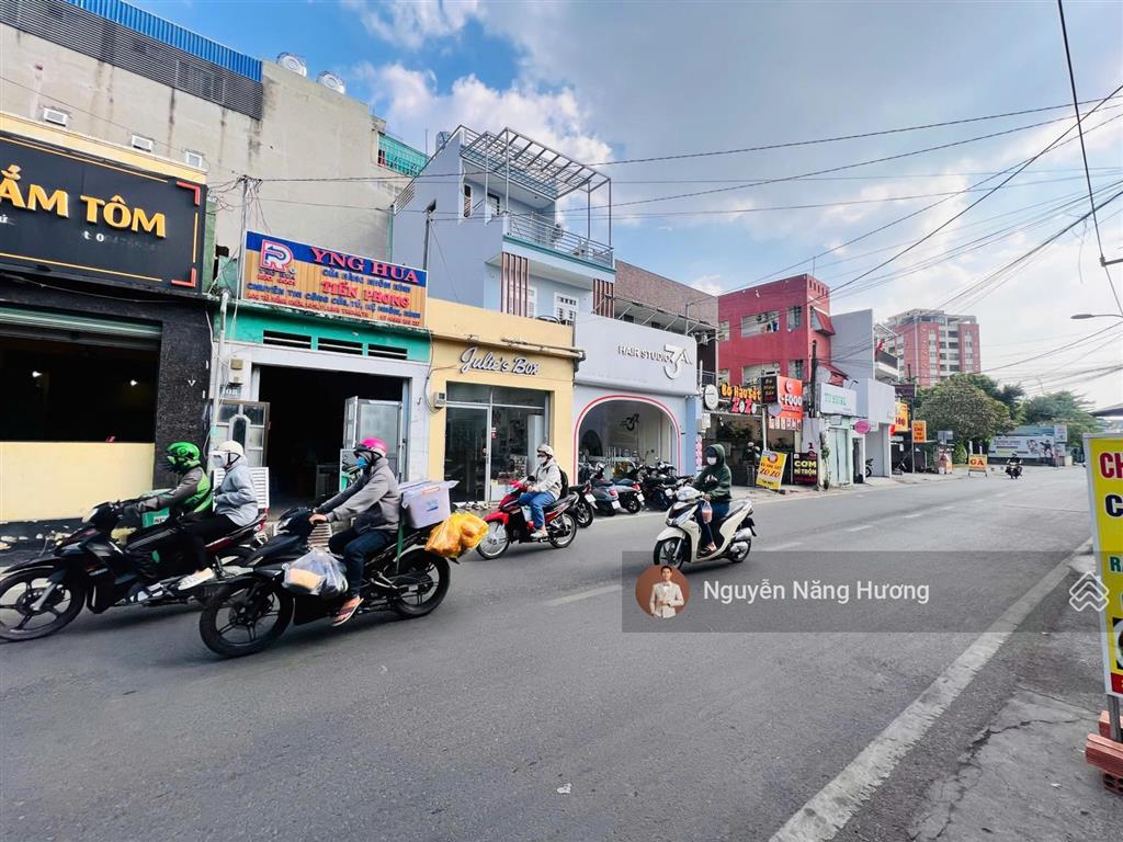 86 triệu/m2 khuôn đất 650m2 (ngang 16x41m) xây building mt đường số linh chiểu ngay vincom thủ đức