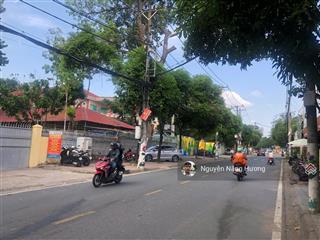 Cực hiếm  nhà mặt tiền phú châu ngay cổng bệnh viện thủ đức  10 năm mới có nhà bán
