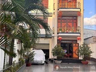 Siêu vip  biệt thự 3 tầng st măt tiền phước long b  ngang 10 x 34m  giá siêu tốt chỉ 95 triệu/m2