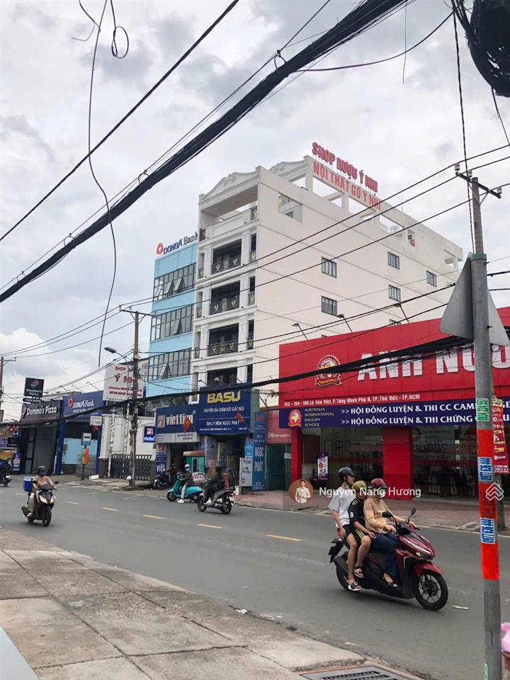 Tòa nhà chdv 5 tầng hxt ngay mt lê văn việt  sẵn 46 phòng dtsd 1000m2  thu nhập 200 triệu/tháng