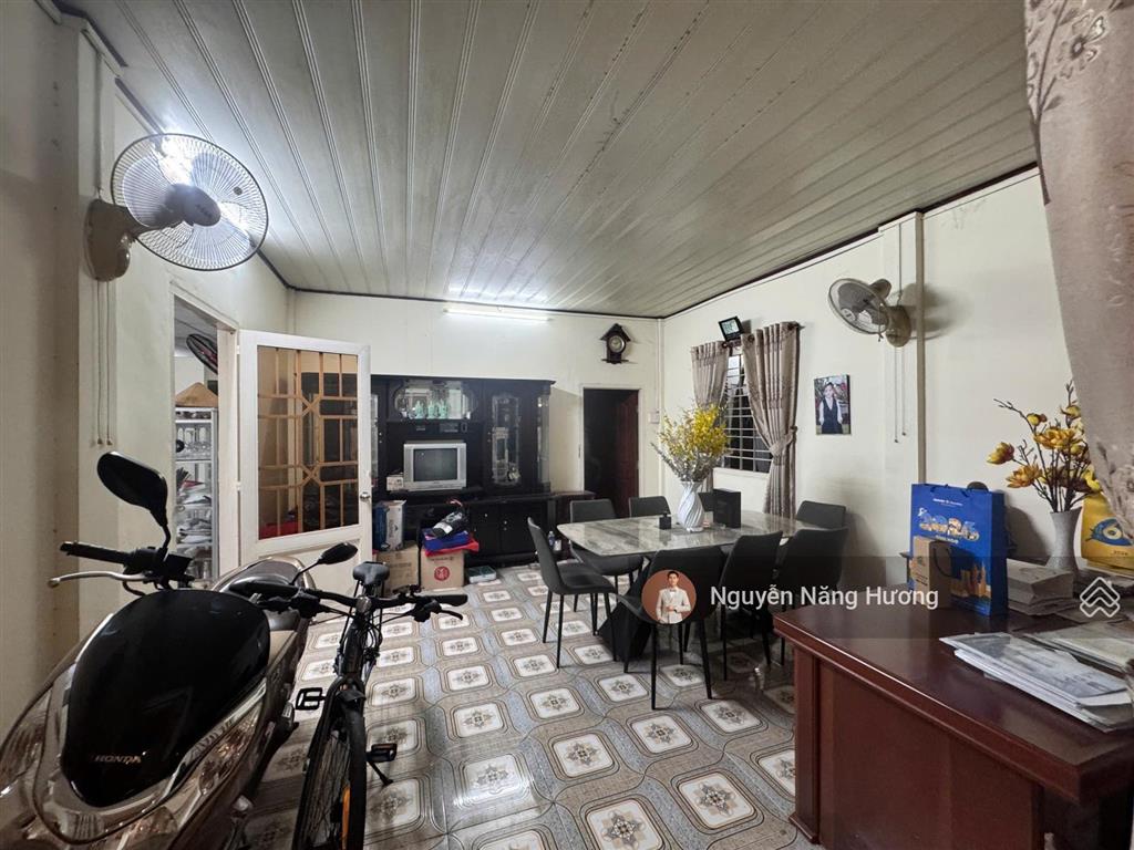 Độc quyền  biệt thự sân vườn 1/ kha vạn cân  ngang 16 x 19m công nhận 258m2 full thổ cư