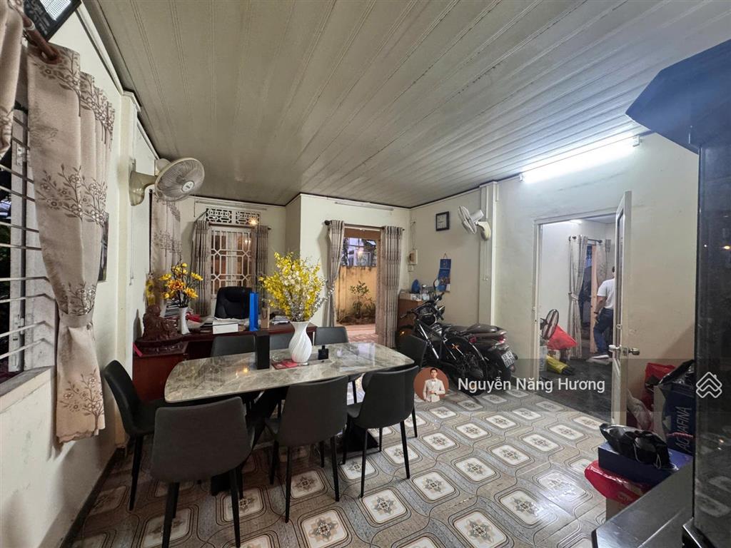 Độc quyền  biệt thự sân vườn 1/ kha vạn cân  ngang 16 x 19m công nhận 258m2 full thổ cư