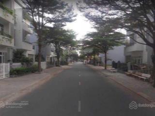 Bán đất 80 m2 mặt tiền cao thị chính, phú thuận, tp hcm 13,5 tỷ a thắng 0913 266 *** (otrung gian)