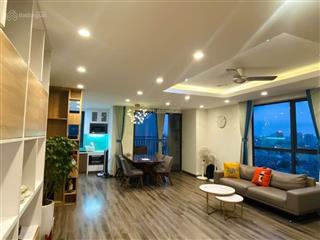 Cho thuê chcc hong kong tower. căn góc 78.9m2 bc hướng đông nam. view sang đsq nga. giá 17 triệu/th