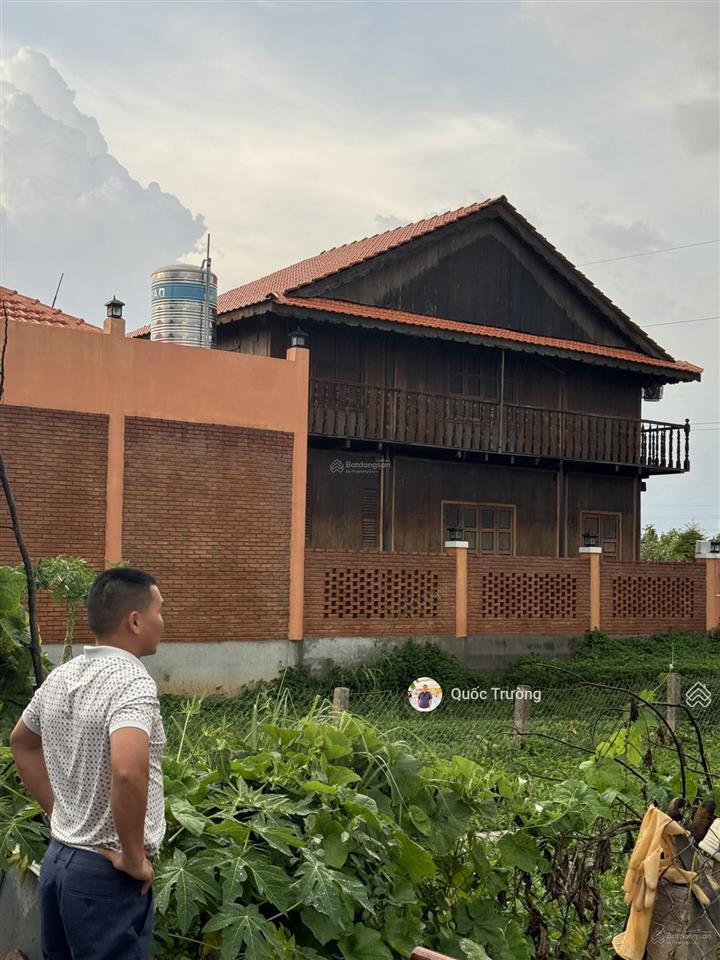 Mình cần bán (5.5x22m) 106m2 đất (full thổ cư) đường ô tô phía sau ubnd xã bình khánh, giá 3.5 tỷ