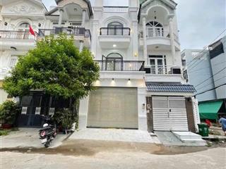 Nhà phố kdc đồng bộ đường 10m dt 4.5x14 giá 8tỷ350tr full nội thất alo em thuý 0937 075 ***