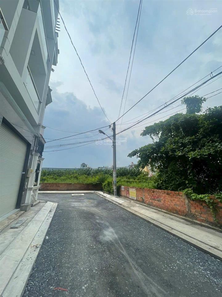 Bán đất 68m2, 5,2 tỷ tại huỳnh thị đồng, thị trấn nhà bè, xe hơi tới đất 0937 075 ***