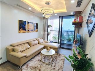 Mình chính chủ cho thuê căn n01t4 dt 102m2 giá 18tr nhà full nội thất đẹp chủ nhà đang sử dụng