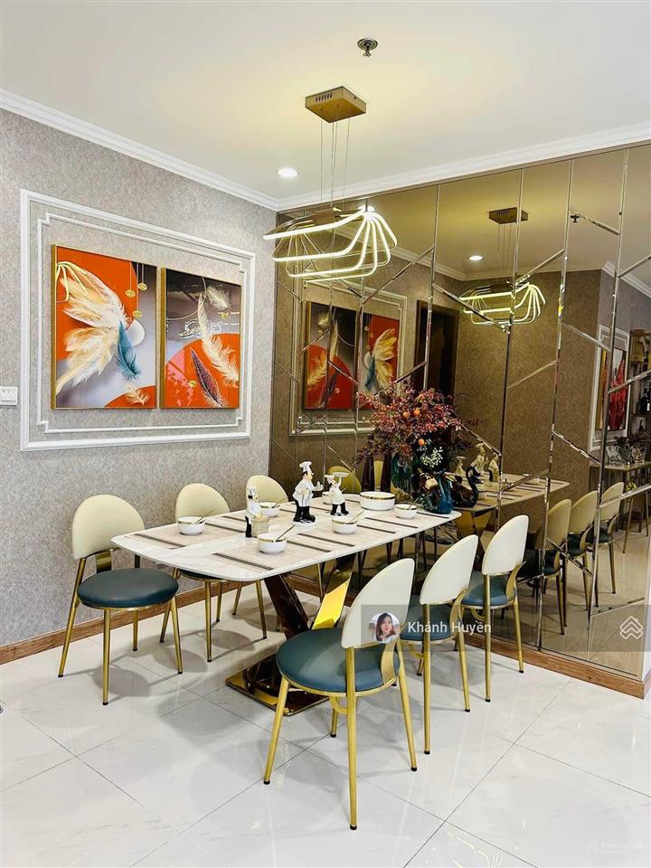 Cần bán nhanh! căn hộ vinhomes central park, 118m2, 3pn không gian sống đẳng cấp