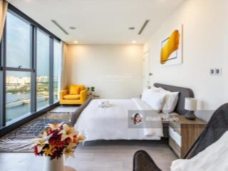 Cho thuê căn hộ 1 phòng ngủ vinhomes central park 56.2m2 view sông, đặc biệt có 2 ban công rộng rãi
