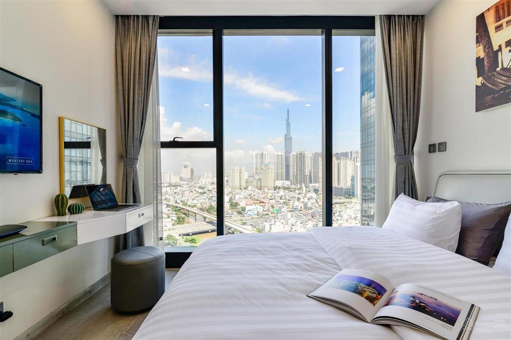 Bán căn hộ vinhomes golden river ba son 123.2m2 3pn view trực diện sông & bitexco.  0901 692 ***