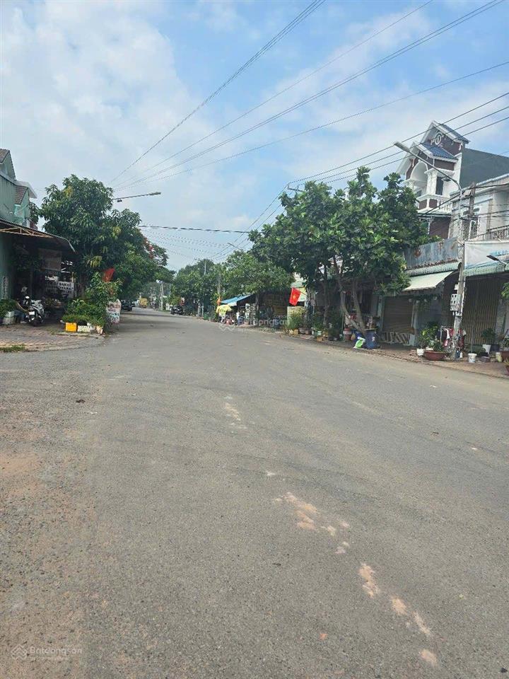 Bán nhà chính chủ đường số 01 phường thái hòa tân uyên bình dương nay là thành phố hồ chí minh