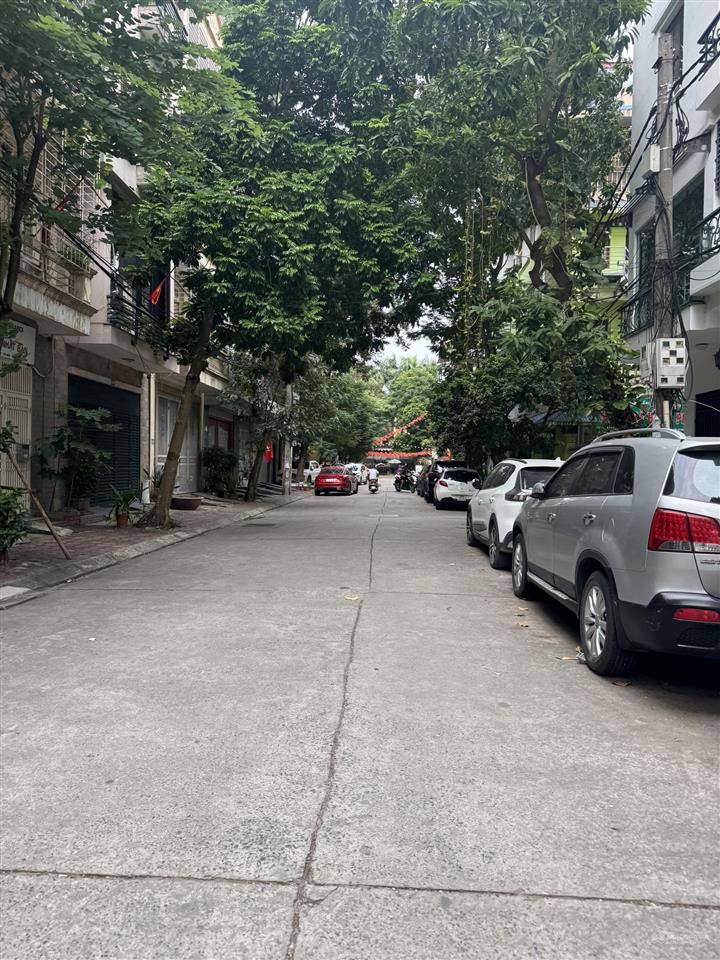 [hàng kín] kim mã  55m2  mặt tiền 5.5m  25.5 tỷ  đường 8m  ô tô tránh  dừng đỗ 24/7  lô góc