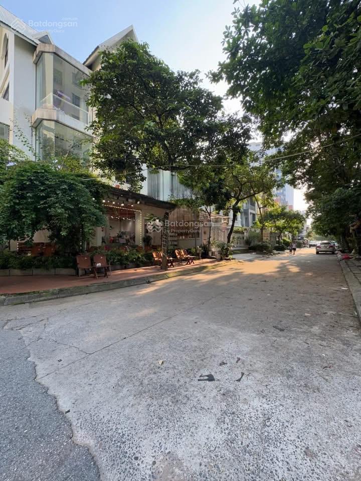 [hàng kín] kim mã  55m2  mặt tiền 5.5m  25.5 tỷ  đường 8m  ô tô tránh  dừng đỗ 24/7  lô góc