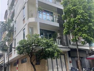 Giảm 2tỷ trần quang diệu  lô góc  65m2  33tỷ  7 tầng thang máy  mặt tiền 6m  2 ô tô tránh