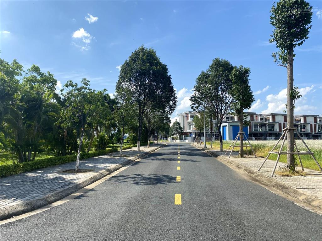 Đất sổ hồng riêng, tự xây dựng kđt đông tăng long