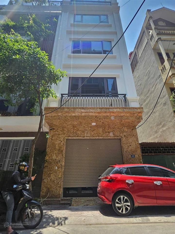 Siêu phẩm mạc thái tổ 70 m2 x7 tầng phân lô vỉa hè oto tránh thang máy nhà mới