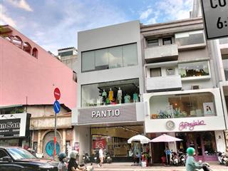 215a  215b hai bà trưng, p6, q3 góc điện biên phủ, đối diện cv lê văn tám (có bãi giữ xe hơi rộng)