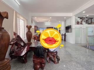 Bán biệt thự 2 mặt tiền giá rẻ khu đô thị tặng nội thất gỗ quý hiếm