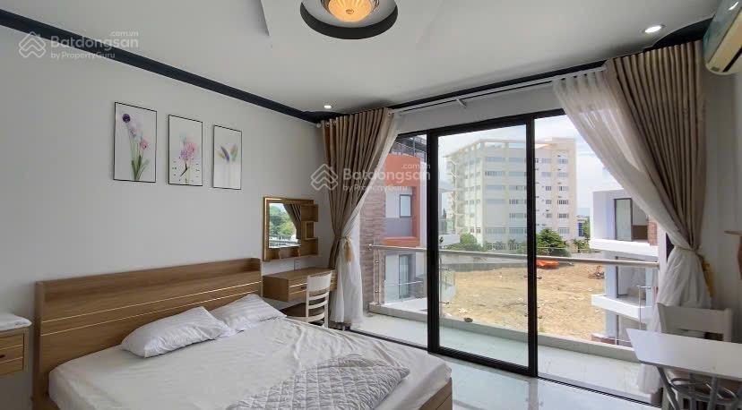 Chính chủ giảm sâu nhà 5 tầng 2 mặt tiền trung tâm phan rang view hồ mát mẻ