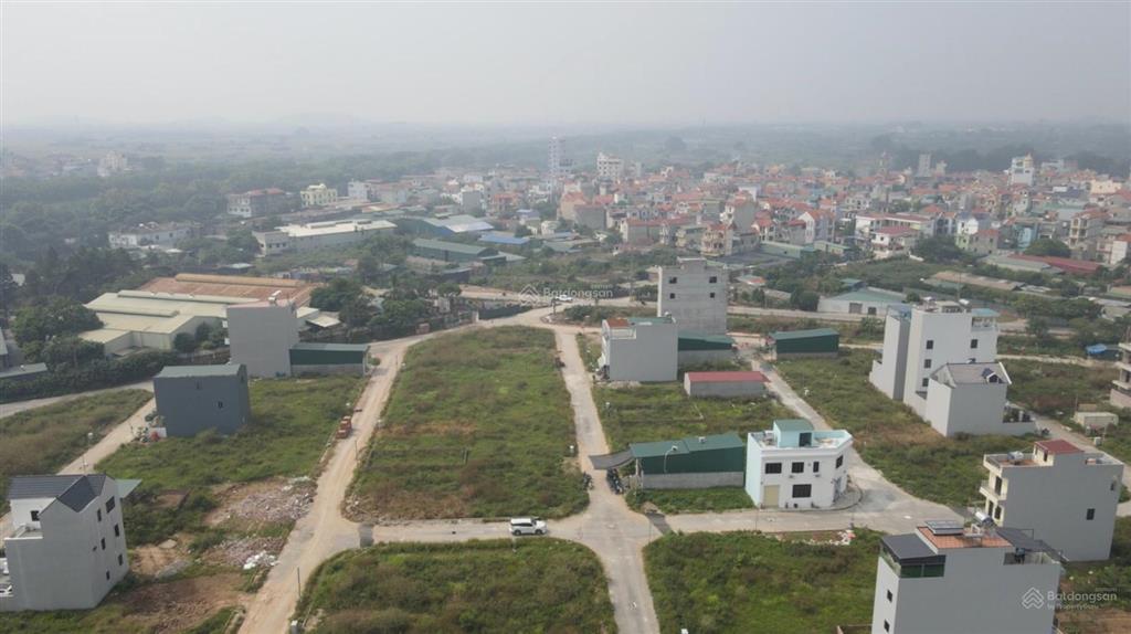 Bán 64m2 đất dịch vụ xã song phương  ngay đường lk 08  kđt bắc an khánh mailand  sos