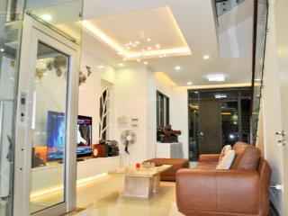Biệt thự liền kề 154m căn góc vinhomes thăng long, full nội thất, an ninh tuyệt đối, sống đẳng cấp