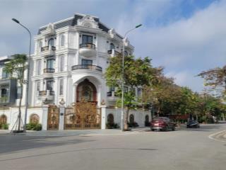 Bán biệt thự lô góc 177m2 xuân phương sổ đỏ chính chủ.  0902 866 ***