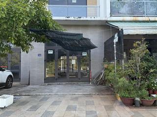 Bán nhà liền kề dự án baria citi, diện tích 92.5 m2, ngày đường nguyễn văn cừ đi vào. nhà đẹp