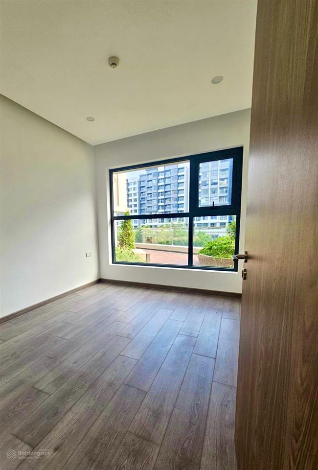 Bán căn hộ 2pn, 85.5m2, diamond alnata plus, giá 6.4tỷ, bao gồm ô xe hơi, nội thất