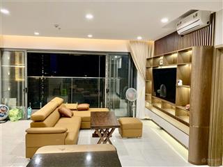 Cho thuê căn góc 3pn 117m2, 25tr/ tháng, full nội thất cc, diamond alnata plus q.tân phú