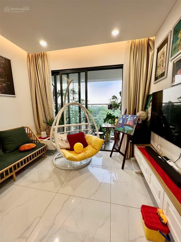 Bán căn 2pn, 85m2, 7.3tỷ có ô xe hơi, diamond alnata plus celadon city, có sẵn hđ thuê