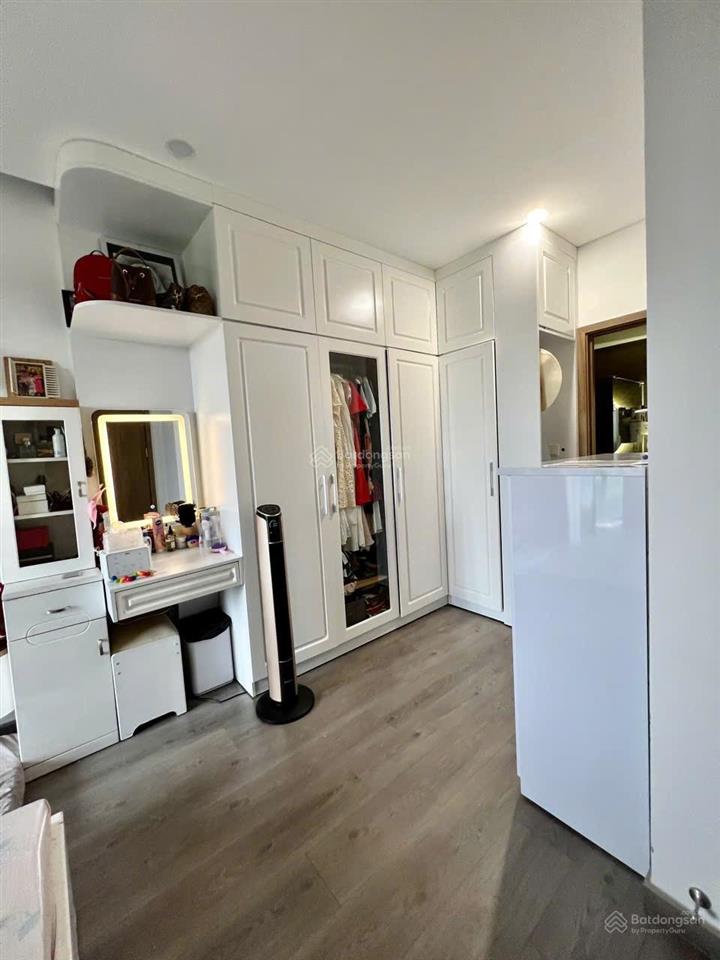 Bán căn 2pn, 85m2, 7.3tỷ có ô xe hơi, diamond alnata plus celadon city, có sẵn hđ thuê