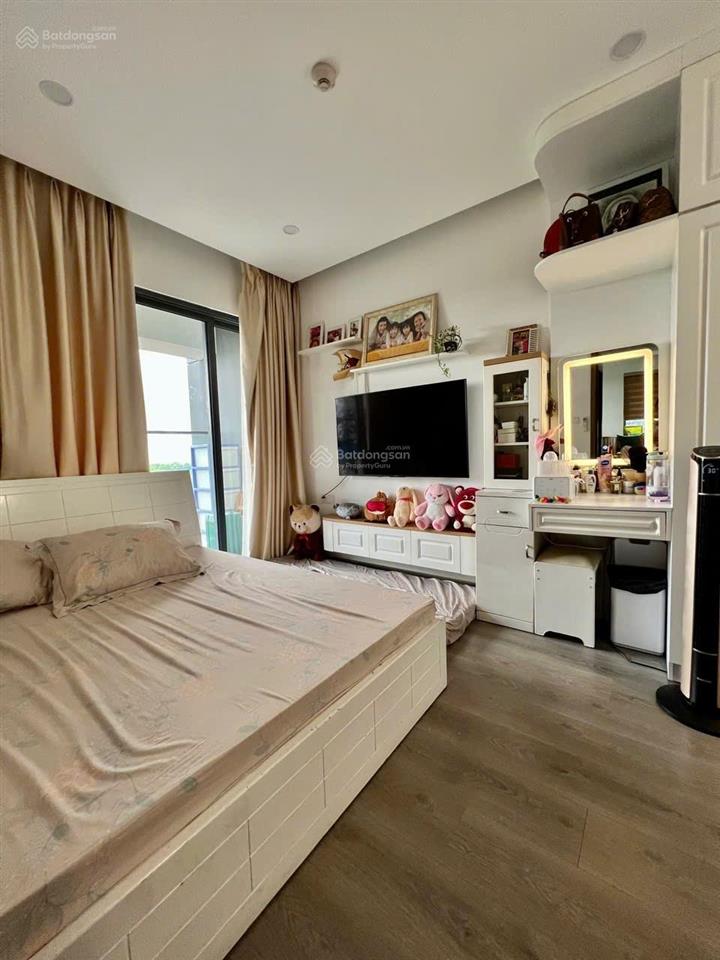 Bán căn 2pn, 85m2, 7.3tỷ có ô xe hơi, diamond alnata plus celadon city, có sẵn hđ thuê