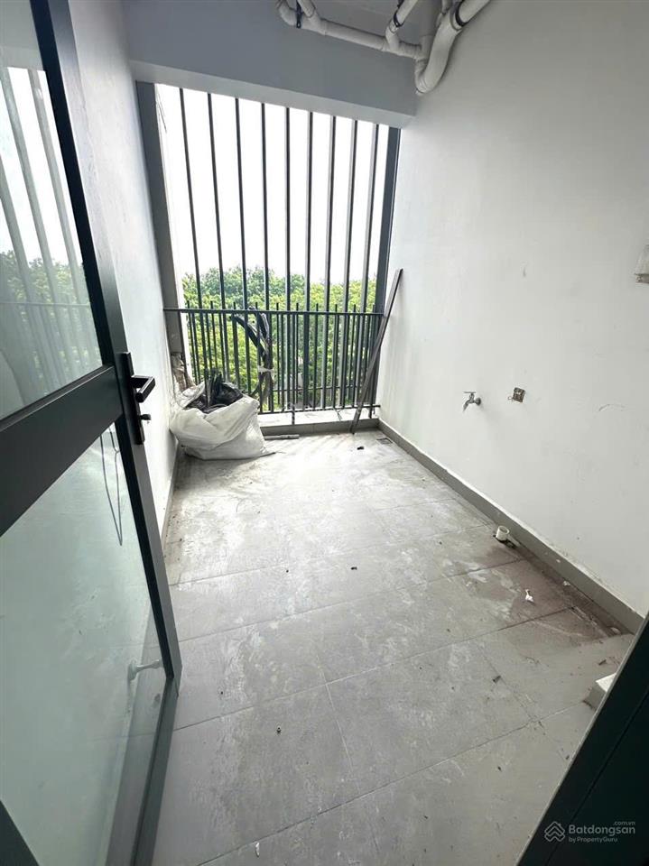 Bán căn 3pn 2wc, 104m2, 7.2tỷ full nội thất, view công viên hồ bơi, emerald celadon city q. tân phú