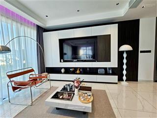 Bán căn 3pn, 3wc 120m2, giá 8,6 tỷ, nhận nhà ở ngay, view công viên celadon city gần sân bay tsn