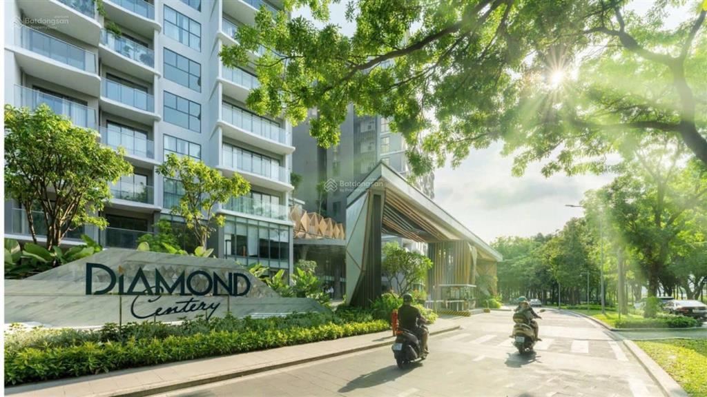 Diamond centery bán 3pn 2wc, ~ 121m2, giá 10,5 tỷ + 01 ô xe, ntcb, view công viên