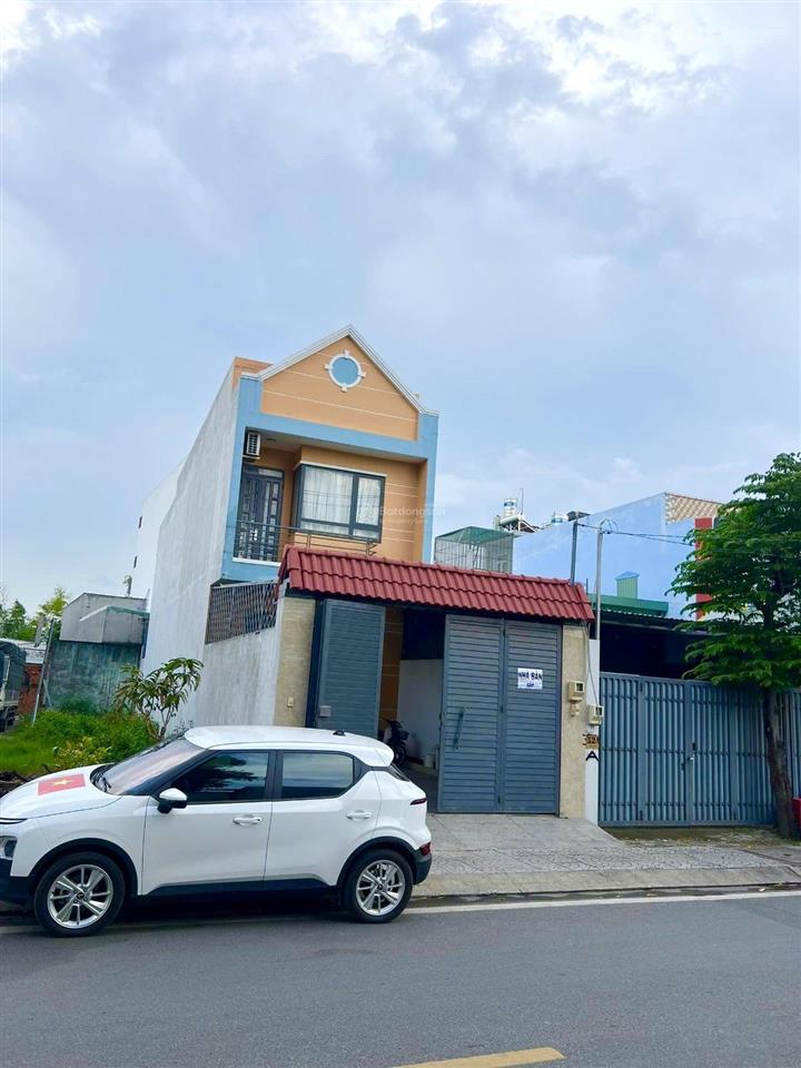 Chính chủ bán gấp nhà mặt tiền, hẻm xe container, 5x33m, 160m2, 4pn, 3wc, 11,9 tỷ có sổ, q9, hcm