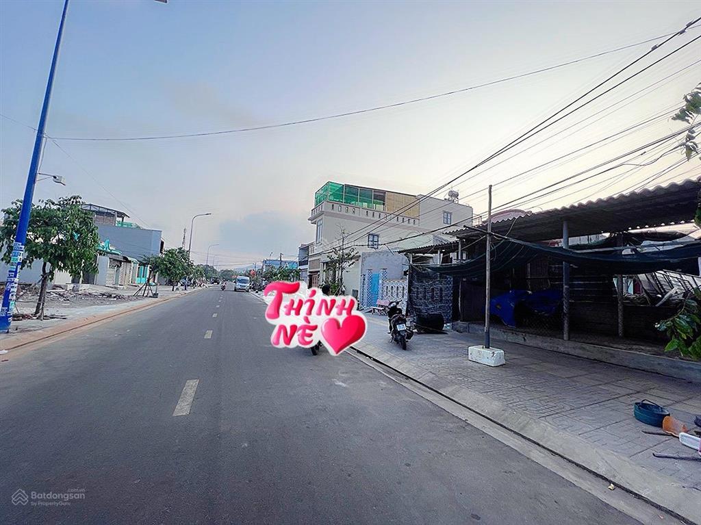 Chủ gửi bán 167m2 vị trí cực đẹp đất mặt tiền đường trần văn mầu khu tái định cư biển phước hải