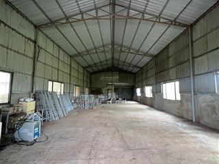 Cho thuê nhà xưởng 407m2  xe tải tránh